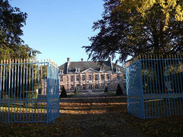 Chateau De Yaucourt Bussus Hotel Luaran gambar